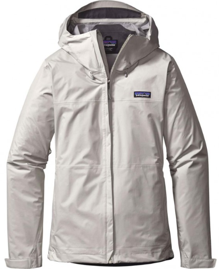 chaqueta técnica impermeable para la montaña