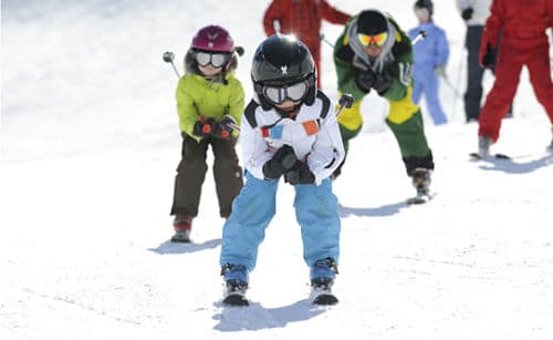 esquiar con niños