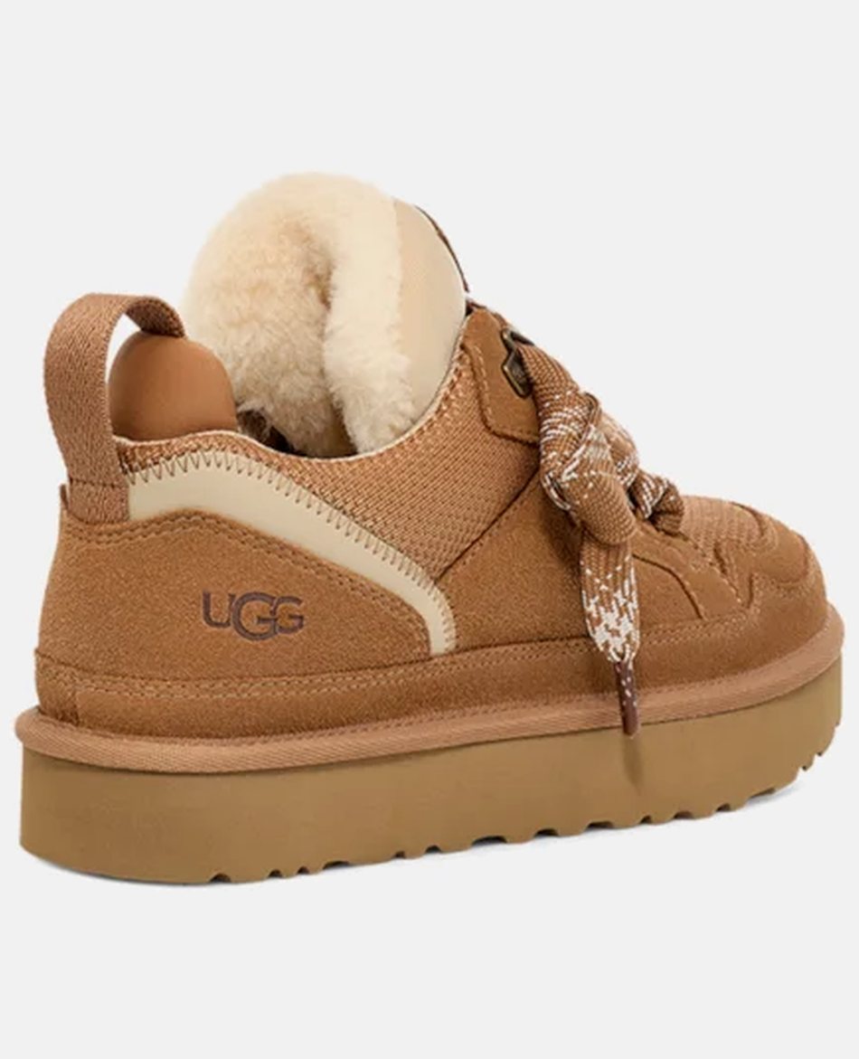 UGG 