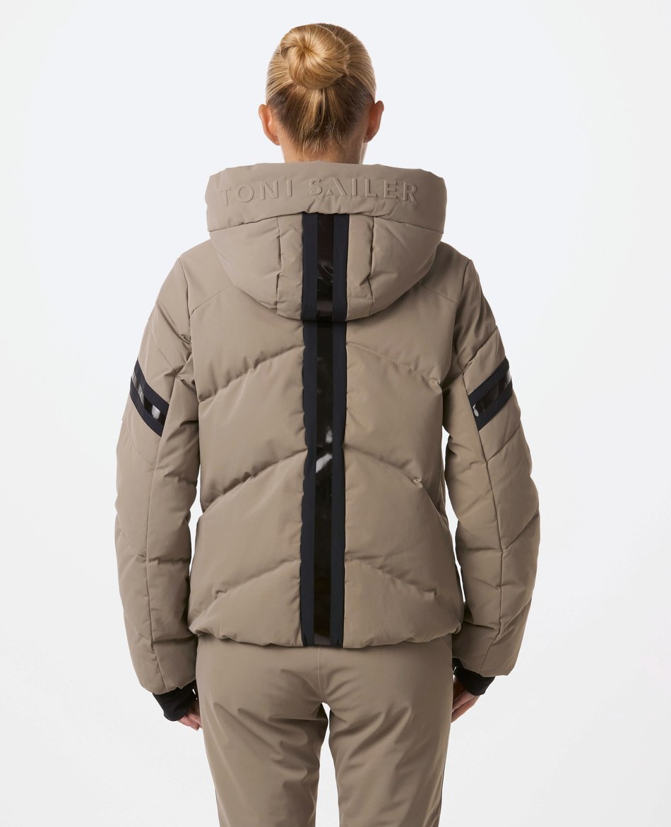 TONI SAILER ANORAK TONI SAILER HELENA STRECH