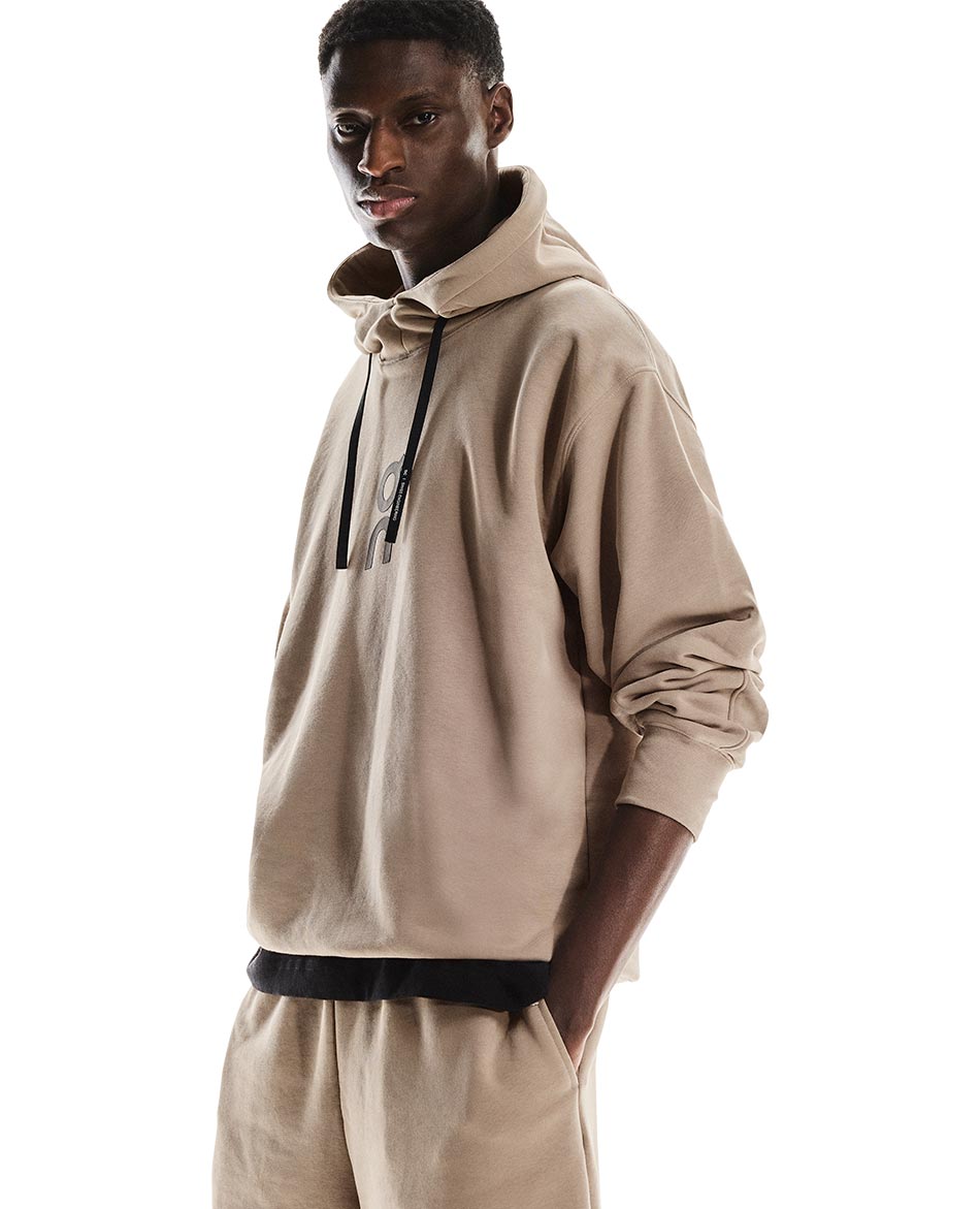 ON SUDADERA CON CAPUCHA ON CLUB