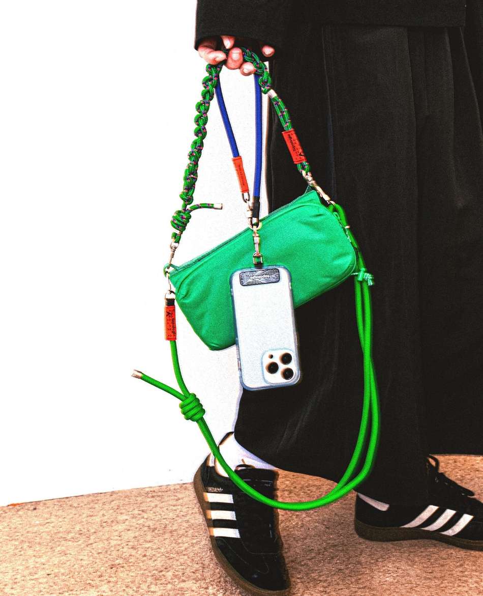 TOPOLOGIE ACCESORIOS TOPOLOGIE CASES D-RING PHONE STRAP
