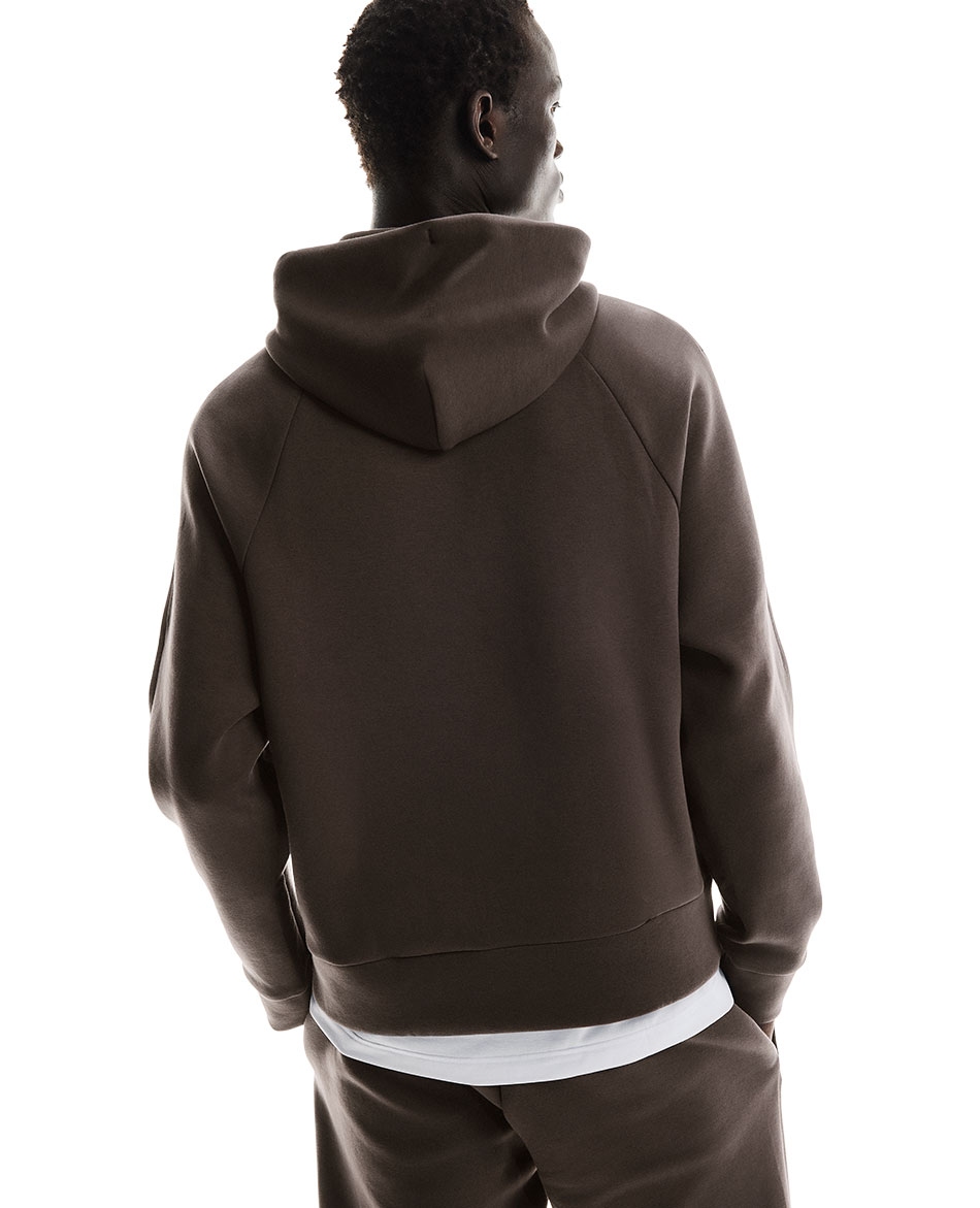 ON FELPA ON FOCUS TECH HOODIE