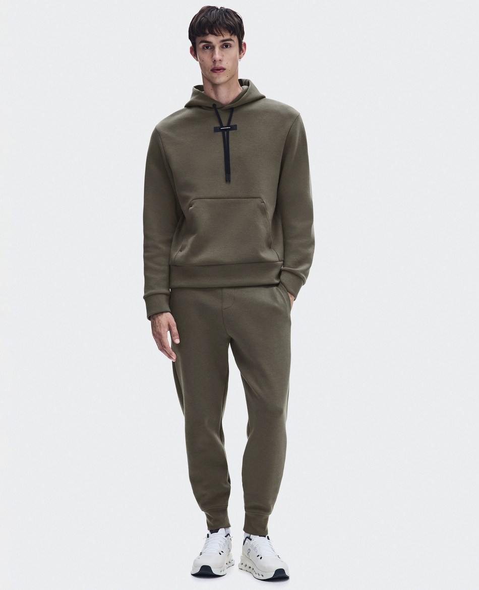 ON FELPA ON FOCUS TECH HOODIE
