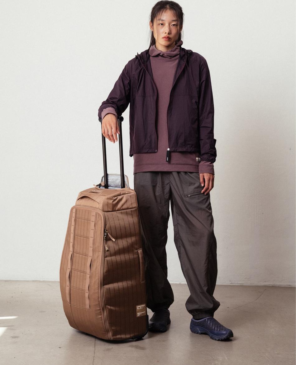 DB MALETA DB HUGGER ROLLER 60L