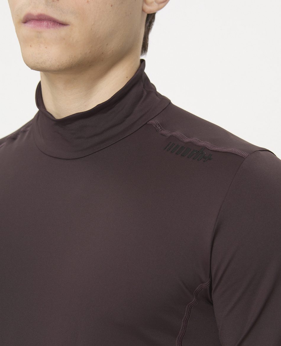RH+ POWERSTRECH  RH+ VEIL TURTLE NECK