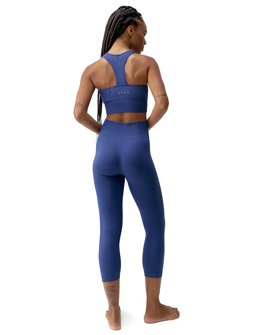 BORN TOP BORN LIVING YOGA ZINA