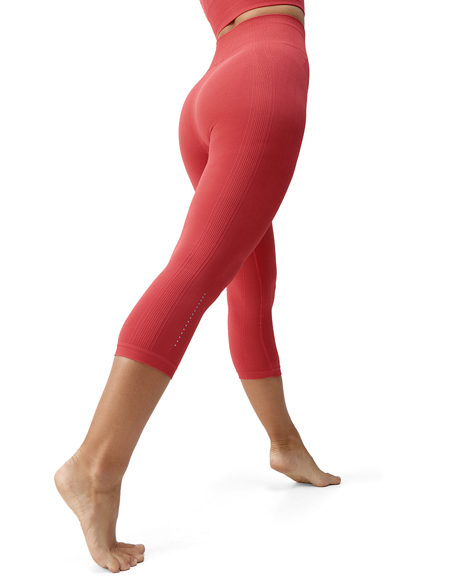 BORN MALLAS BORN LIVING YOGA ZINA