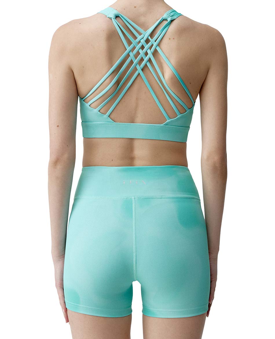 BORN MALLA BORN ELIZABETH