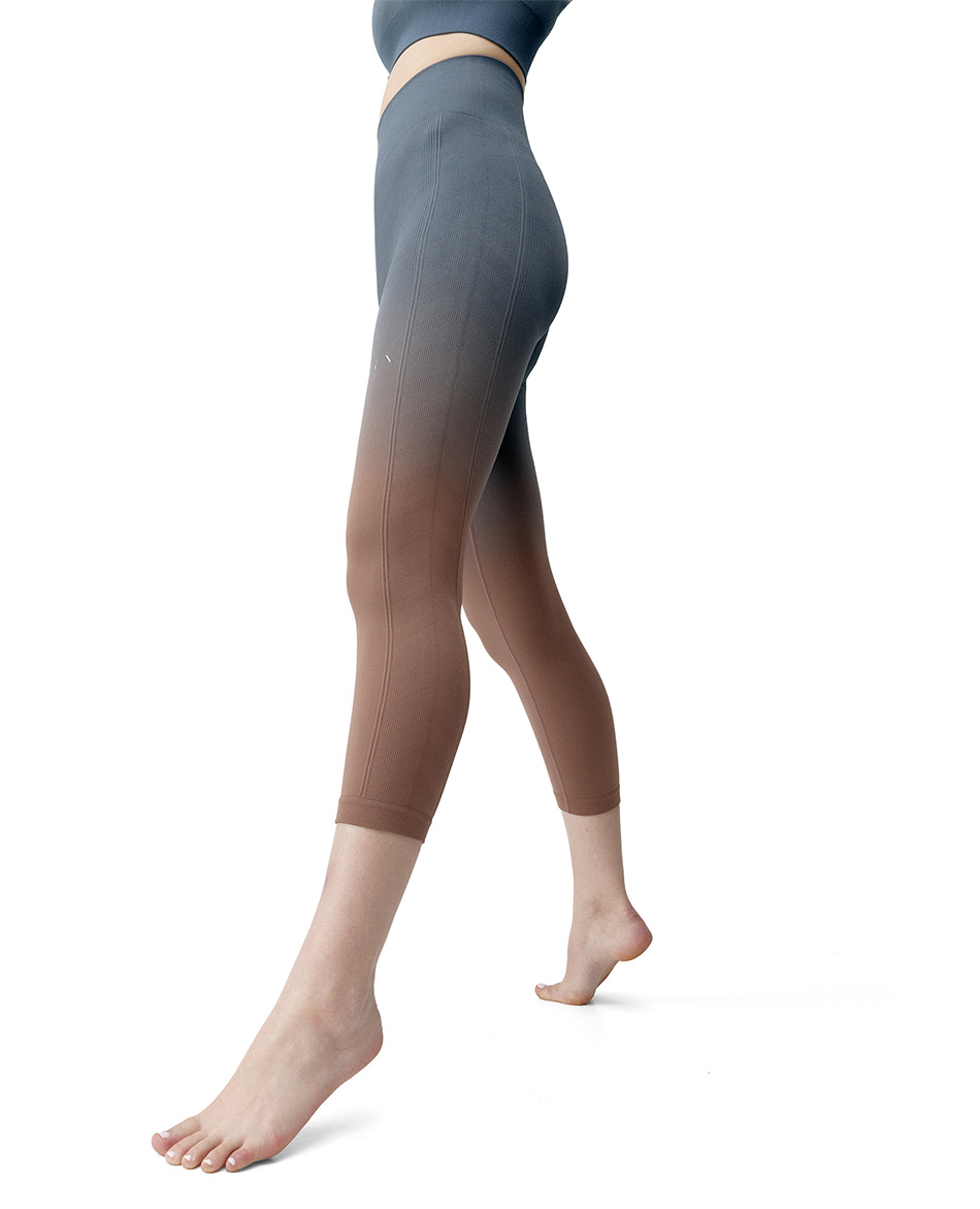 BORN MALLA BORN DIONE