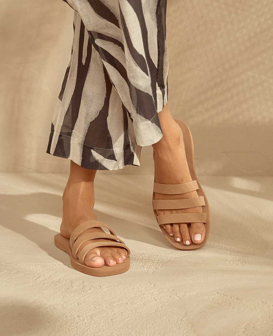 MANEBI CHANCLAS MANEBI THREE BANDS #R