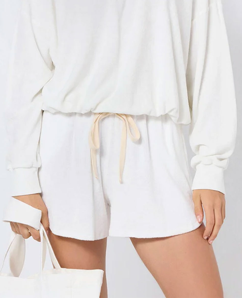 ALL THAT SHE LOVES BERMUDAS ALTSL TOWEL